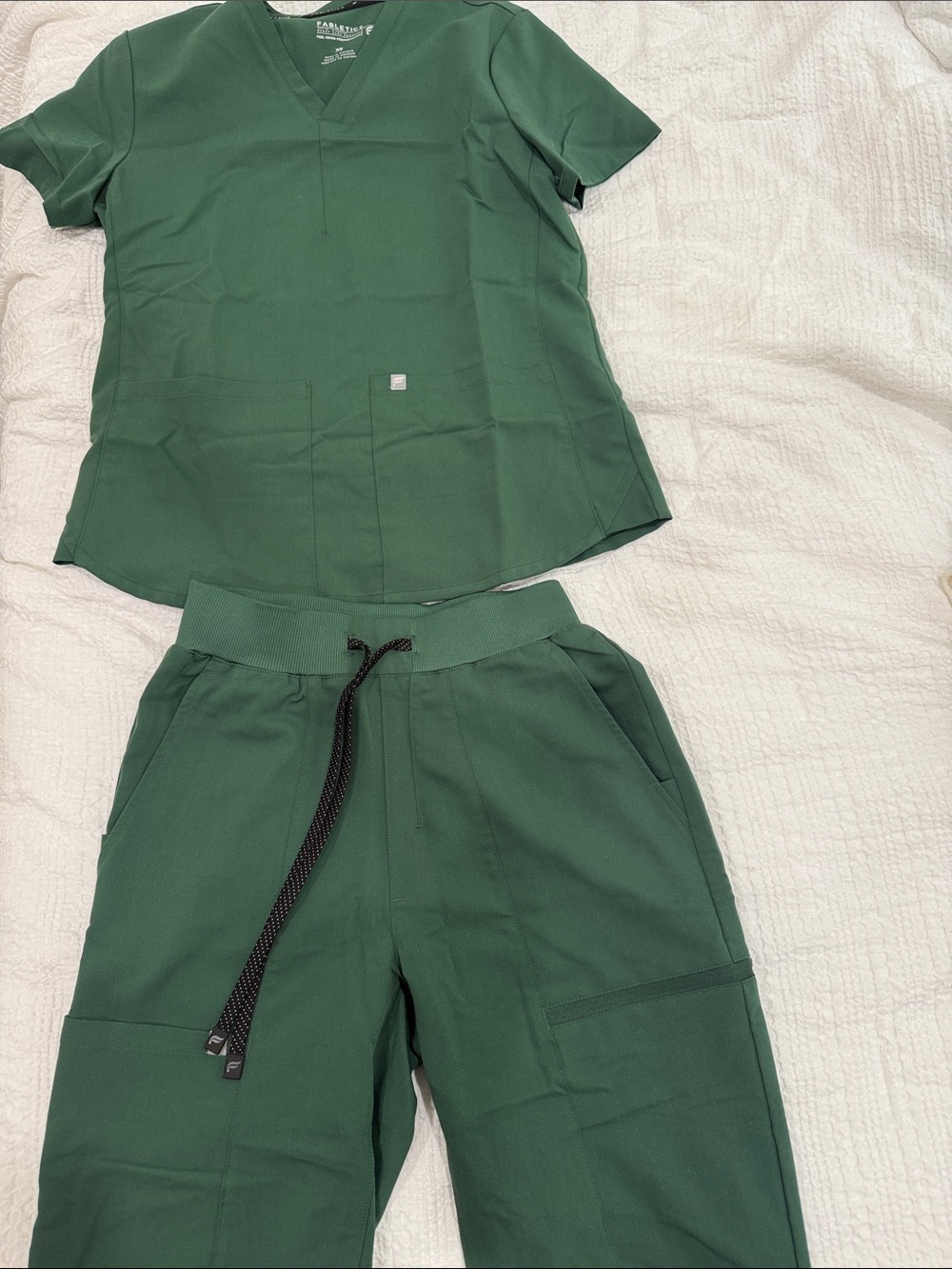 Fabletics  Green Scrub Top & Jogger Set